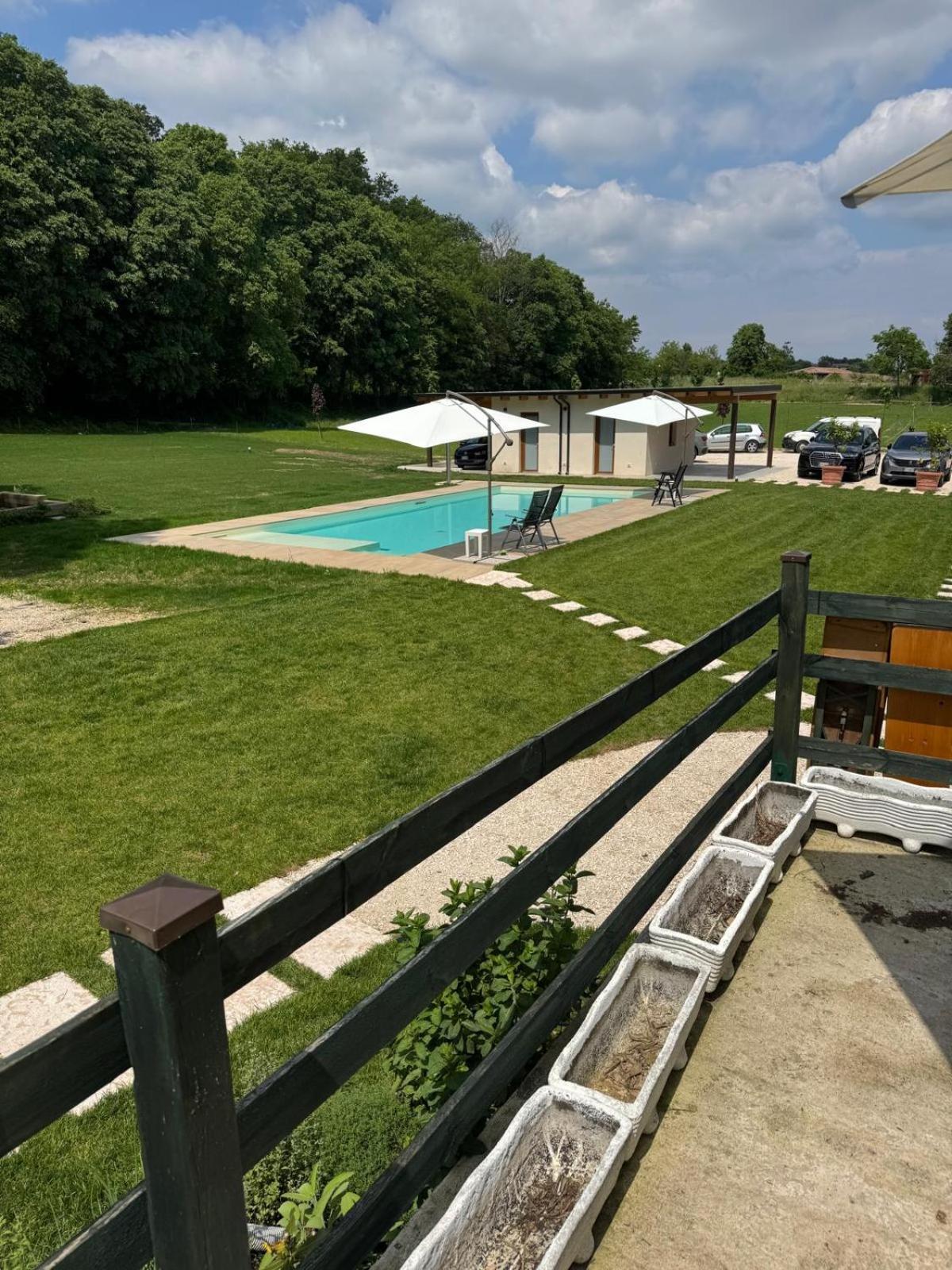 Casa Dei Colli Hotel Monzambano Luaran gambar